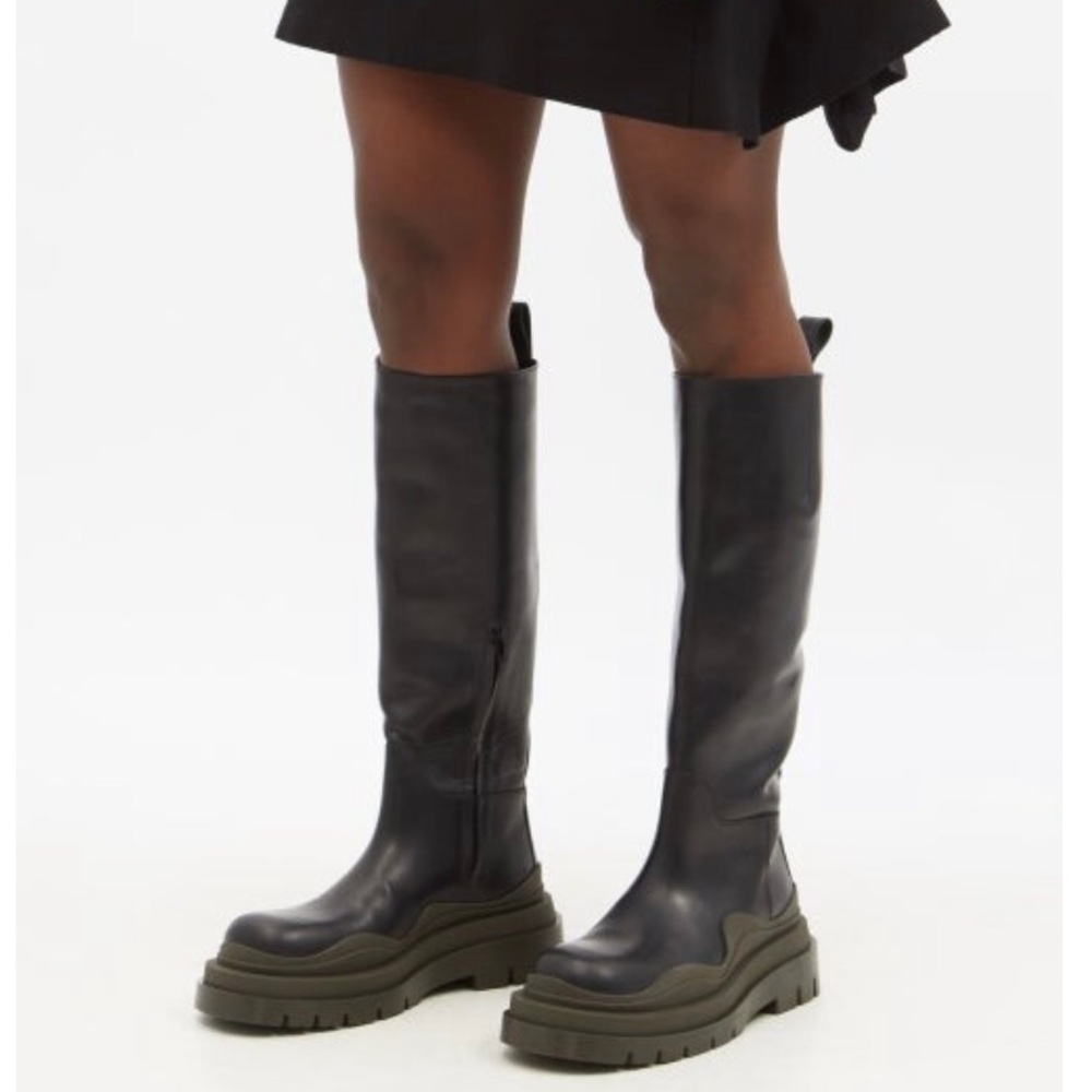 NEW Botegga Veneta Tall Lug Sole Leather Boots - Picture 1 of 12
